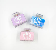 Load image into Gallery viewer, Monogram Small Claw Clip